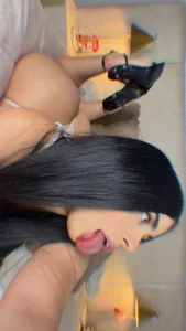 susan_zc Heels and hot body 🔞🔥 Pic