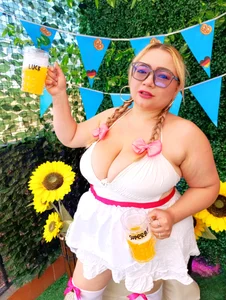 Amber-miller1 🍻Oktoberfest🍻 Pic 3
