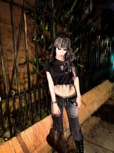 dangerous and hot girl de hisui_dollgirl  Imagens