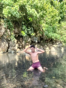 me de RowyCam  7 photos