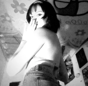 chloe_montiel 🍒 зображення 2