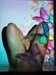 My feet had an exciting evening 🥵 od BriaConner_  6 snímek