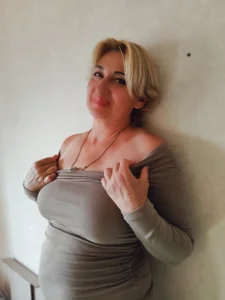 MilanaAlvis Public Pic 7