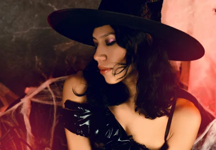 AdammClark1 HAPPY HALLOWEEN 🖤🎃 Foto 3