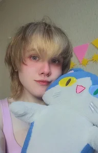 xrixsyx_and_ricky Meow 💜 Pic