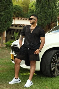 mister_miike 🥵 Steady gaze, intense demeanor Foto 9