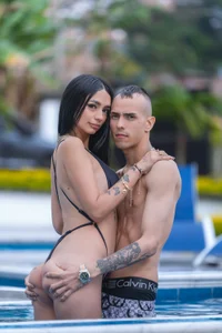 DerryAndIzzy A little rest Pic 4