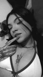 EsmeCaldwel So you can see more of me 🥰 🥰 🥰 зображення 4