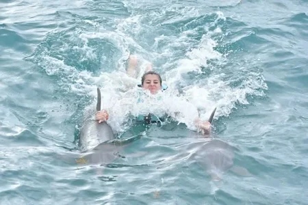 Nahiajhonson_ My Favorite Place... The Beach 🌊🐬 Pic 6