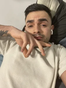 🤭 de joseemontilla  Imagens