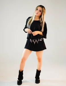 ZoeWilliis Tease Me 🥰 Pic 2