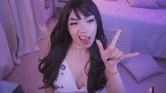 Mk_ultraa hella fine asf Pic