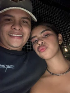 Lovefoyou-19 Sexy Couple Pic
