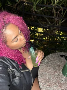 Just_Gissellex Night in Medellín Immagine  5