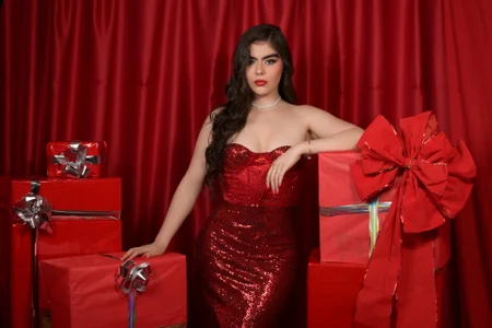 SofiaFontaiine: Merry christmas🌲❤️‍🔥 ( 5 фото)