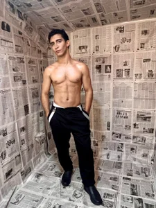 caius_bigcock1 Do you like my body? зображення 5