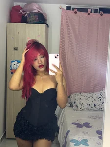 niikol_0 Public Pic 3