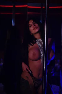 WickedLily Public Poză