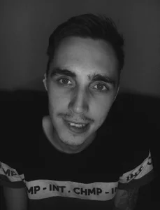 The_school_neighbor Public зображення