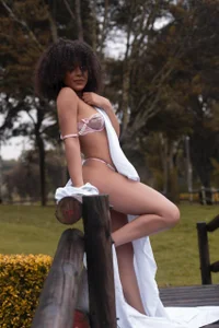 Serena_siren THE GARDEN OF MEMORIES Pic 2