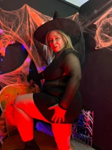 girl_amada happy sexy halloween loves 圖片