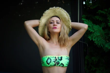 EllaMilf_ Forever summer! Pic 4