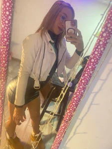 Public de Astrid_Porno Foto 6