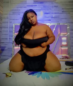 RenataFoxter A secret… just for you Pic 7