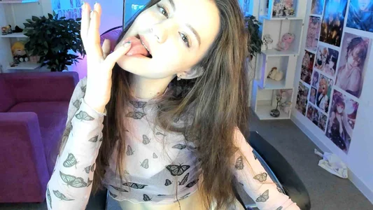 MilaStoyne: sexy little girl ( фото)