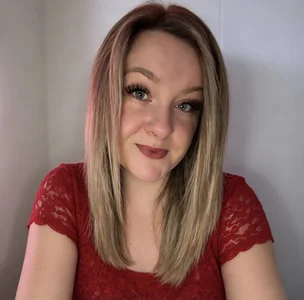 Lola-MayPublic Bild