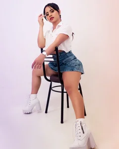 Brenda_Garcia Hello My frends 🍑🥵 Pic