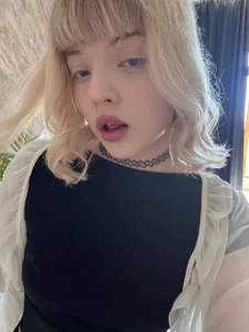 ZazaLiya pretty angel Pic 2