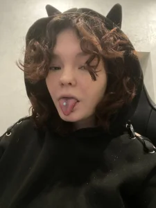 kinky__fox Public  3. fénykép