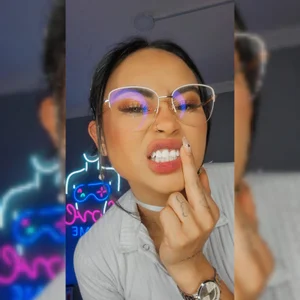 sallybrown_ 🦷💎 Bilde 2