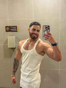 Public de Paul_Phoenix  2 photos