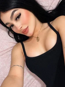 Me 💖🔥 de cherry_love_0  4 Imagens