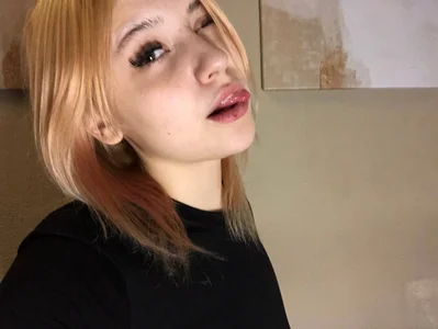 LinaDelRay Public Foto 4