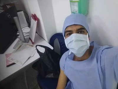 Avelasco 🚘🕌A quickie with a docile guy who wants to suck me off in the hospital, then straight back to work Foto 2