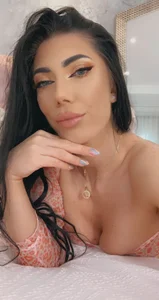 ViviRuth Selfies Pic