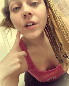 ScarletCallings_420www.alienspacebunny.space Bild 2