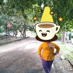 i opened my boob on road de Malini_2026  Imagens