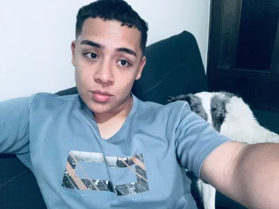 Erick_craigWelcome to my room 👋 Bild 4