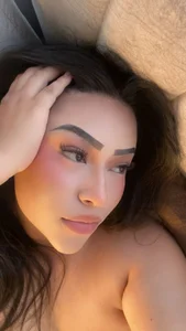 Zoey_thompson Just me, your sweetest distraction 💋 Pic