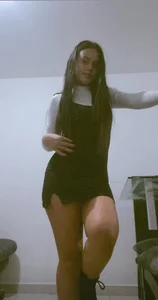 Sara_rhoades Public Εικόνα 4