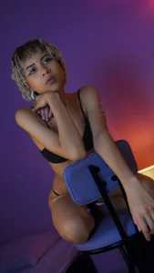 venus_elfie Trust in my eyes Pic 2