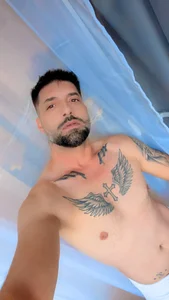 TommyDum smiles hot vibes Poză 8