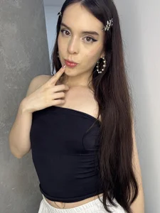 ElliPeaches tender girl 💖 Pic