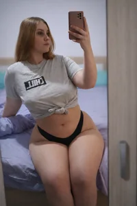 RebeFucksonn Public Hình 5