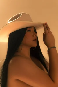 Leaa_Cox: Cowgirl Cox🐴🤠 ( 7 фото)