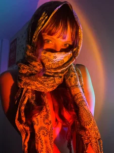 Velvet_Dreamss The look speaks, what do you think mine says? Pic 3